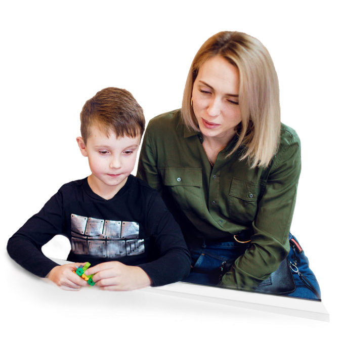 Роботёнок мать и сын